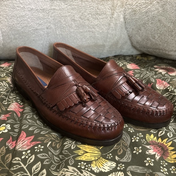 Brown Leather Loafers with Tassels - Picture 1 of 6